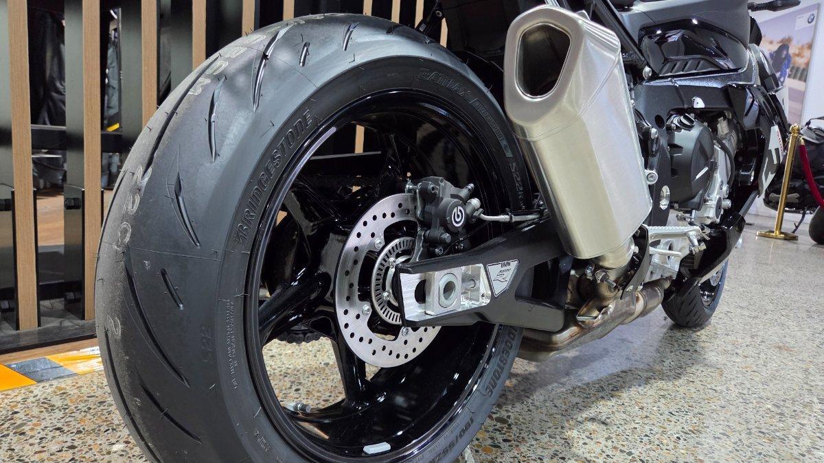 2026 BMW S 1000 R SPORTS