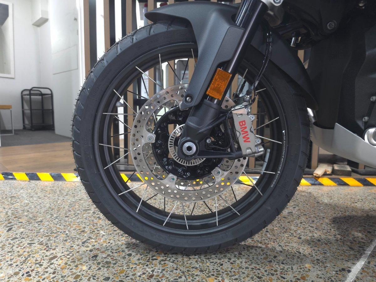 2026 BMW R 1300 GS TRIPLE BLACK DUAL SPORTS