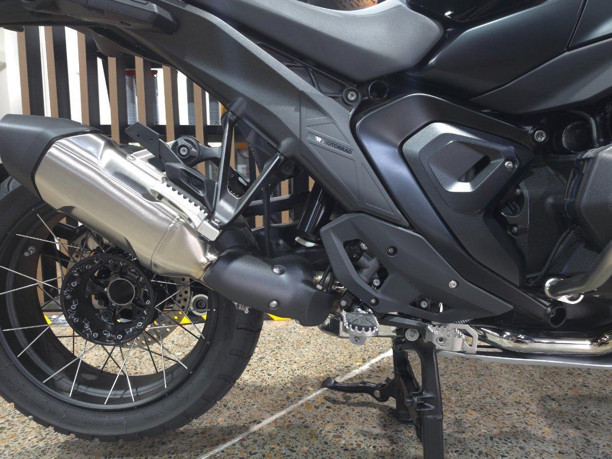 2026 BMW R 1300 GS TRIPLE BLACK DUAL SPORTS