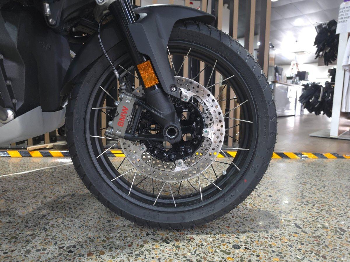 2026 BMW R 1300 GS TRIPLE BLACK DUAL SPORTS