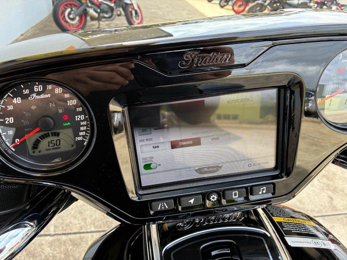2025 INDIAN CHIEFTAIN LIMITED CRUISER