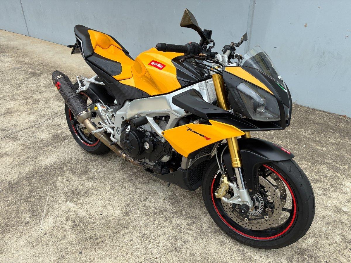 2013 APRILIA TUONO V4 R SPORTS