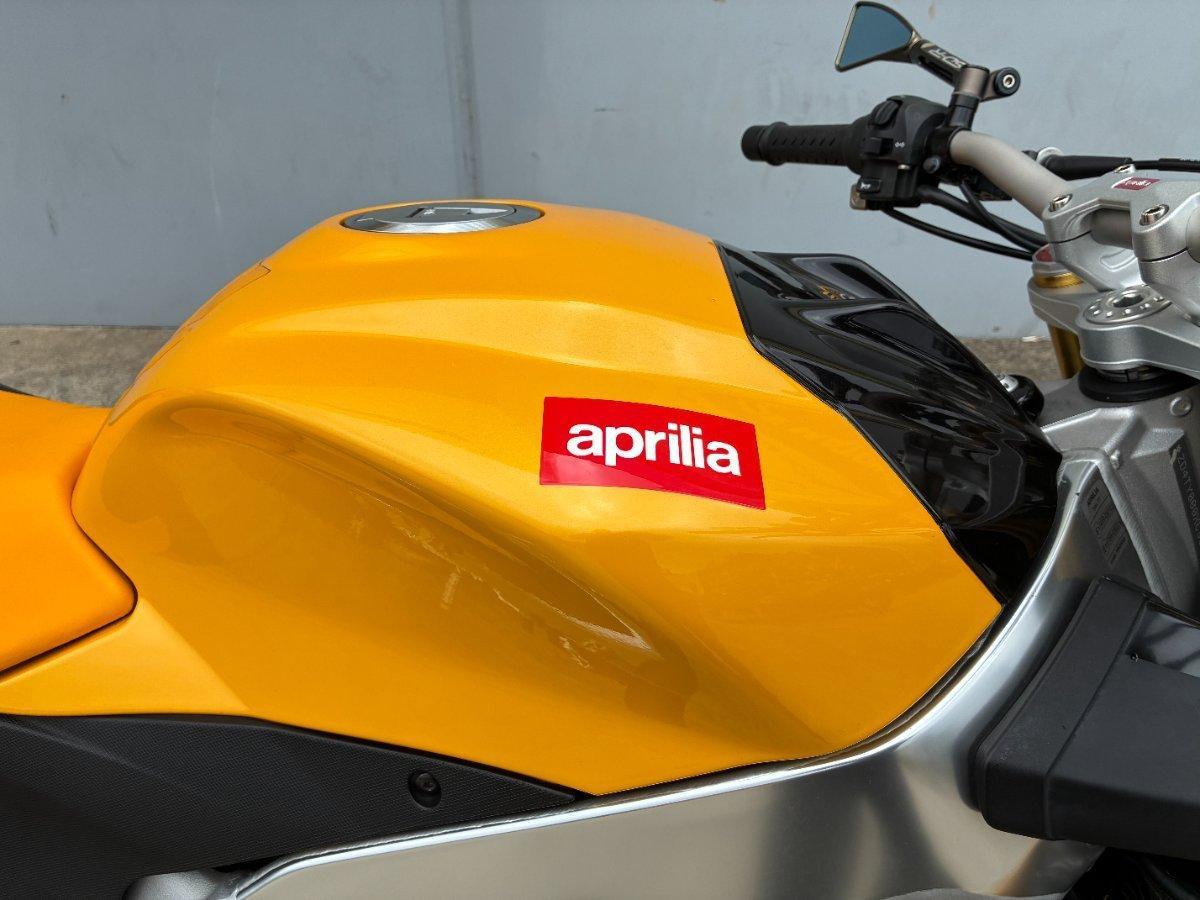 2013 APRILIA TUONO V4 R SPORTS