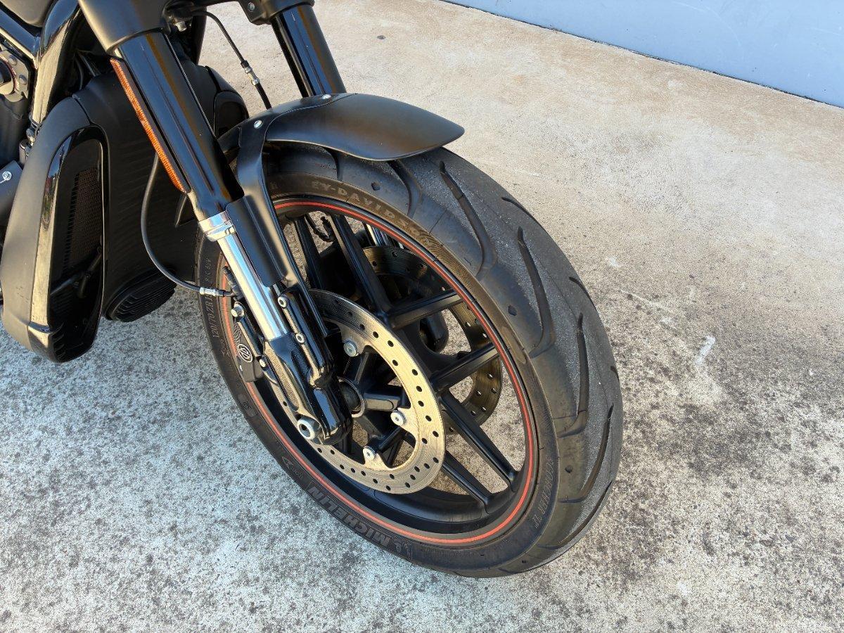 2013 HARLEY-DAVIDSON VRSCDX NIGHT ROD SPECIAL CRUISER