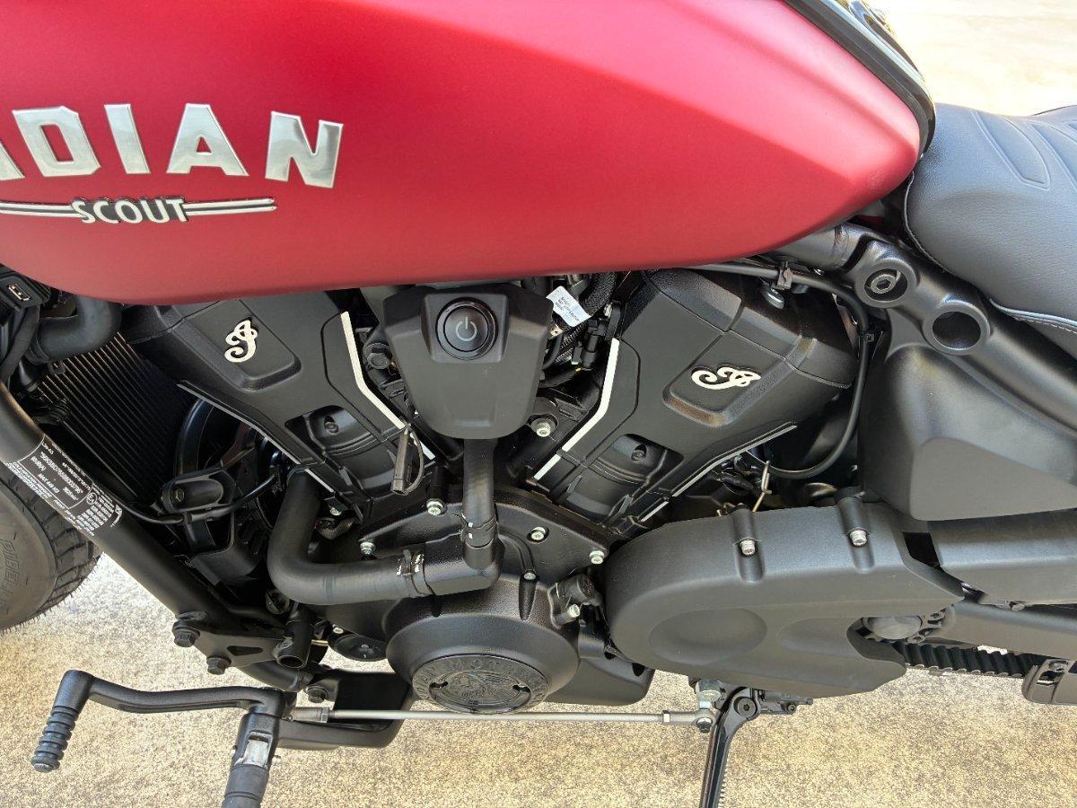 2025 INDIAN SCOUT BOBBER CRUISER