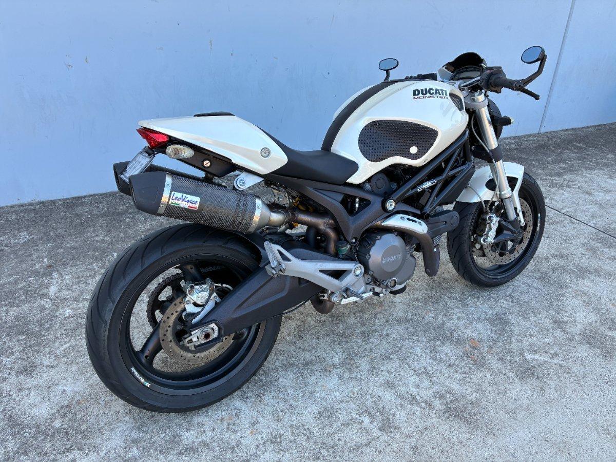 2009 DUCATI MONSTER 696 ROAD