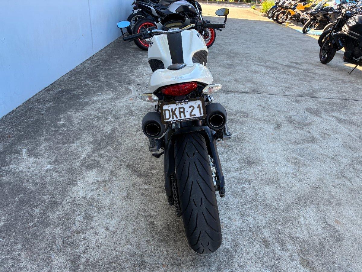2009 DUCATI MONSTER 696 ROAD