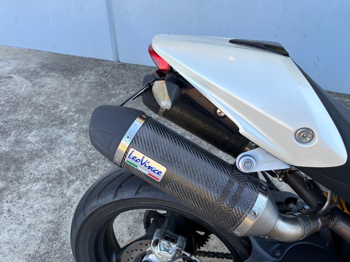2009 DUCATI MONSTER 696 ROAD