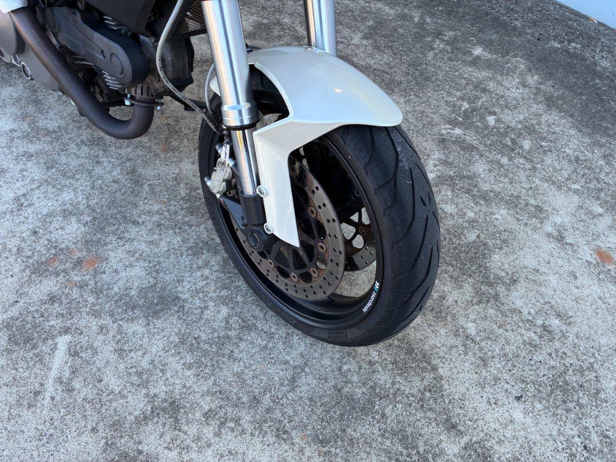 2009 DUCATI MONSTER 696 ROAD