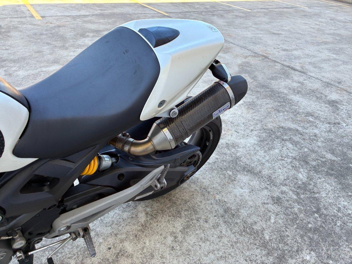 2009 DUCATI MONSTER 696 ROAD