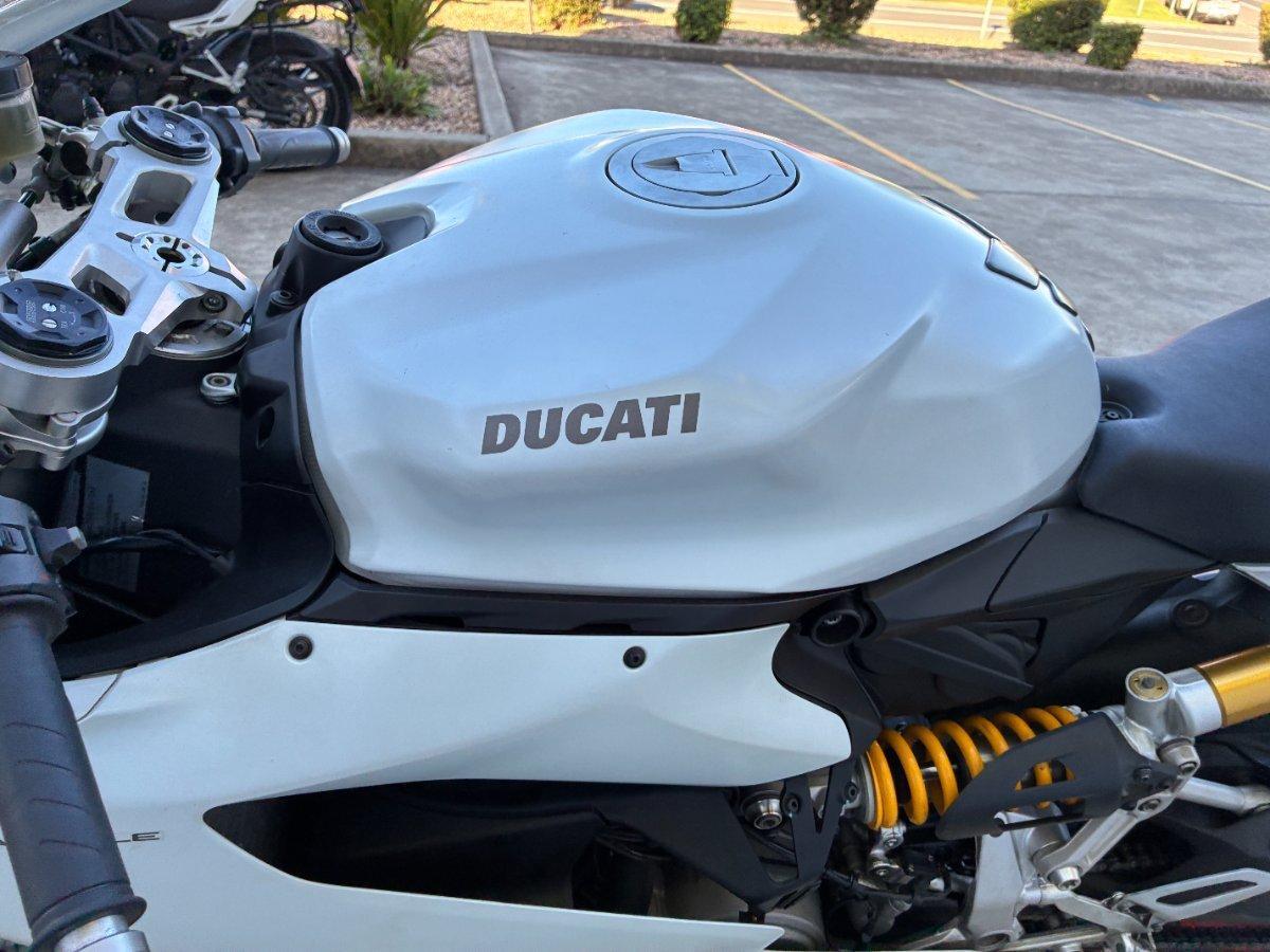 2015 DUCATI 899 PANIGALE SPORTS