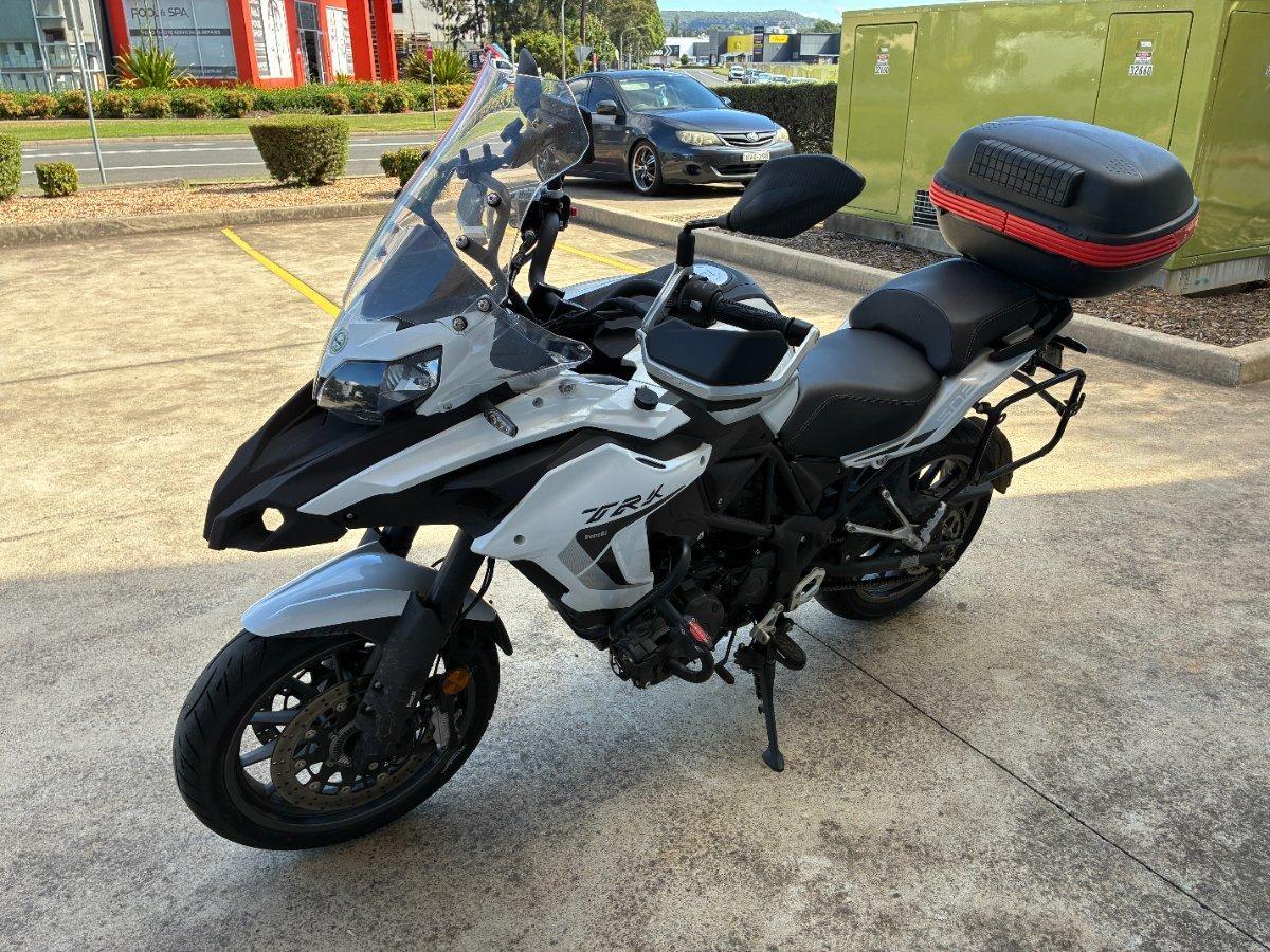 2022 BENELLI TRK 502 (ABS) ROAD