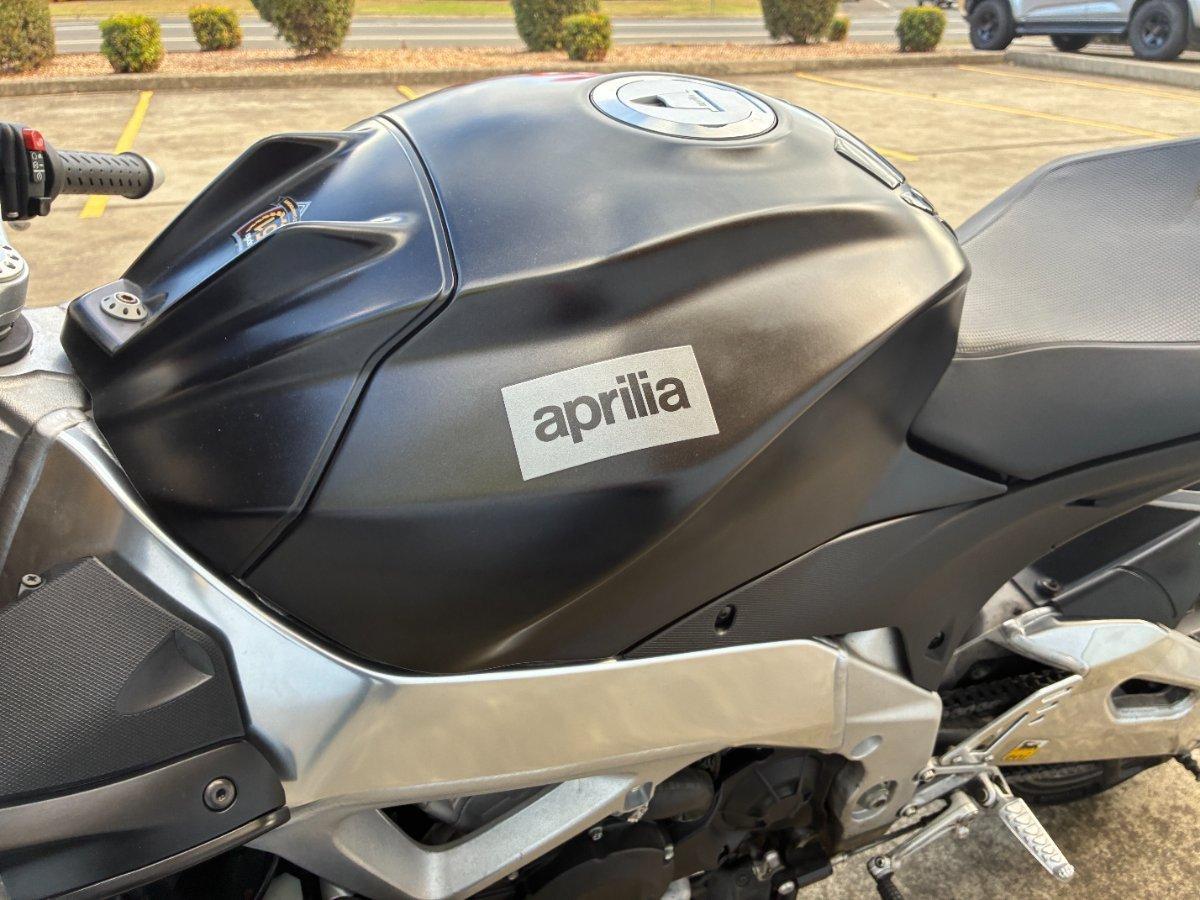 2014 APRILIA RSV4 R SPORTS