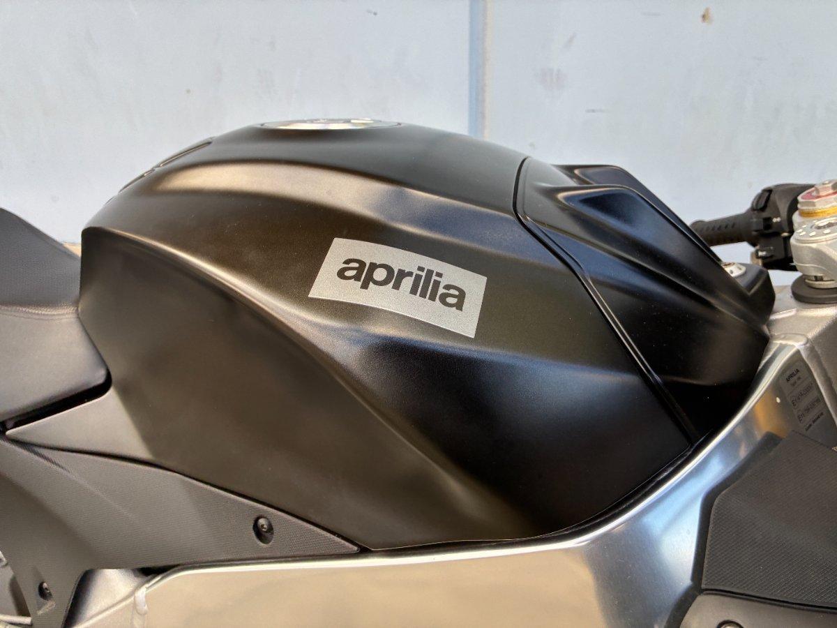 2014 APRILIA RSV4 R SPORTS