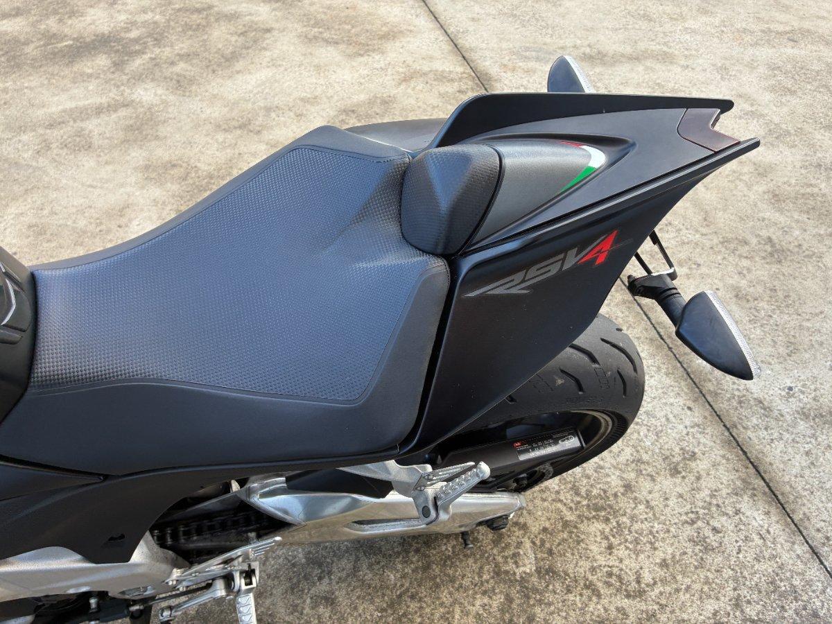 2014 APRILIA RSV4 R SPORTS