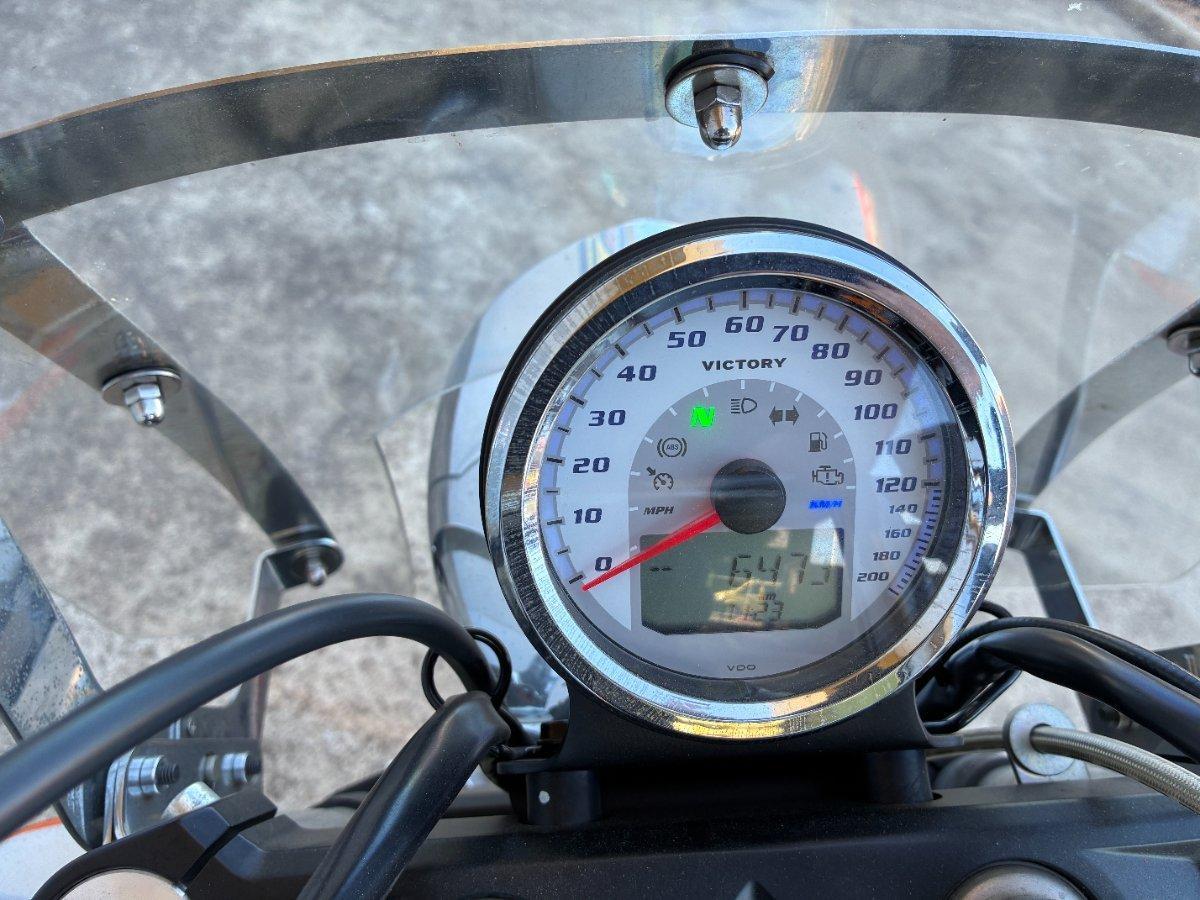 2014 VICTORY BOARDWALK CRUISER