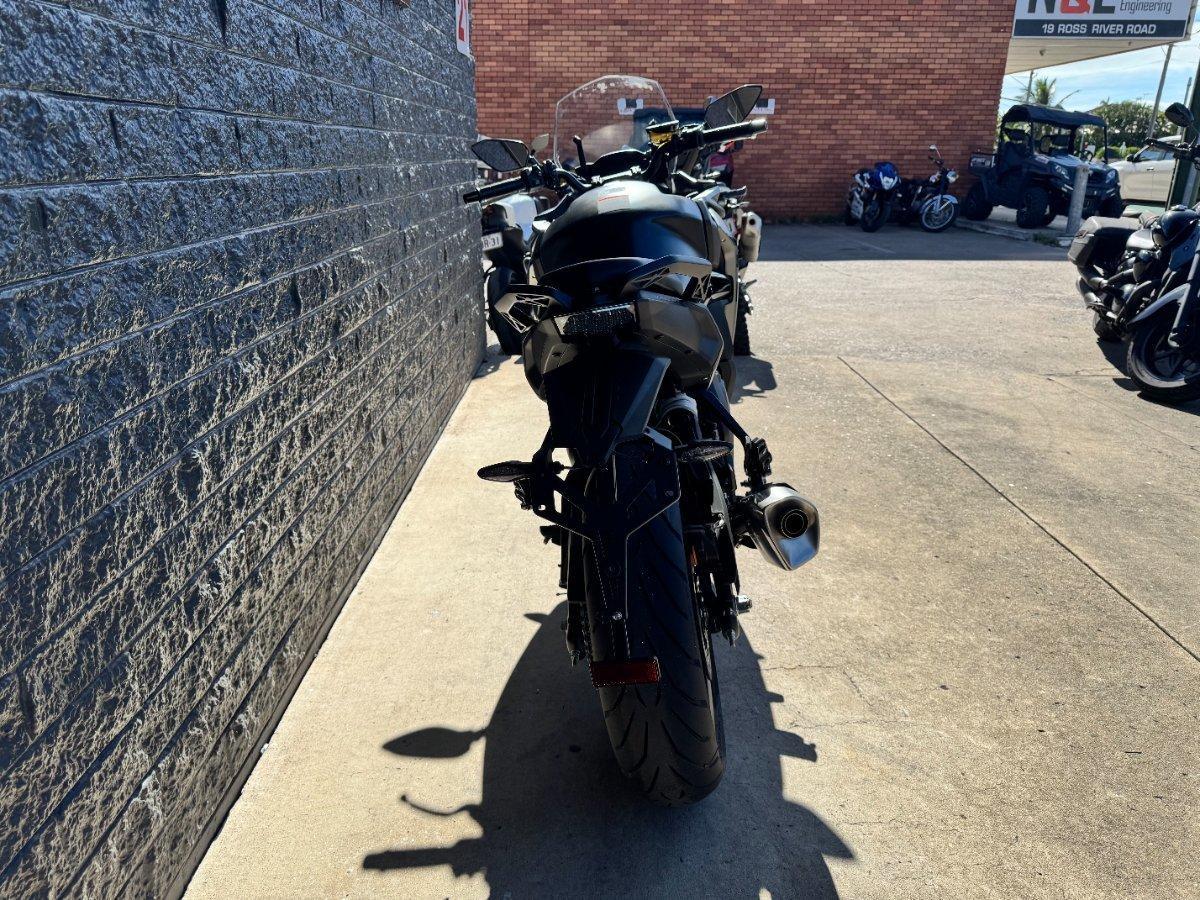 2023 CF MOTO 650 GT ABS ROAD