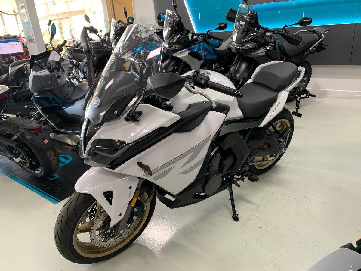 2022 CF MOTO 650 GT ABS ROAD