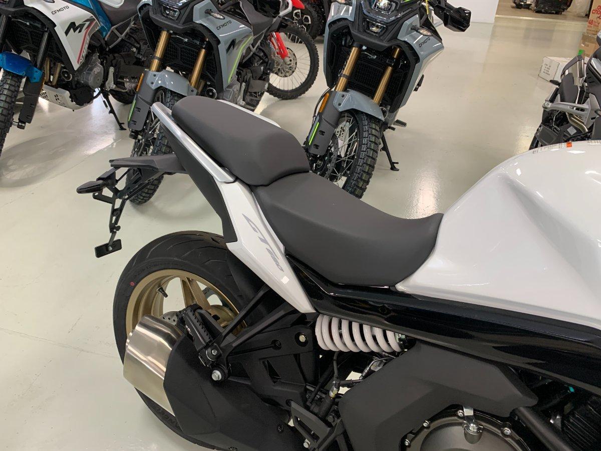 2022 CF MOTO 650 GT ABS ROAD