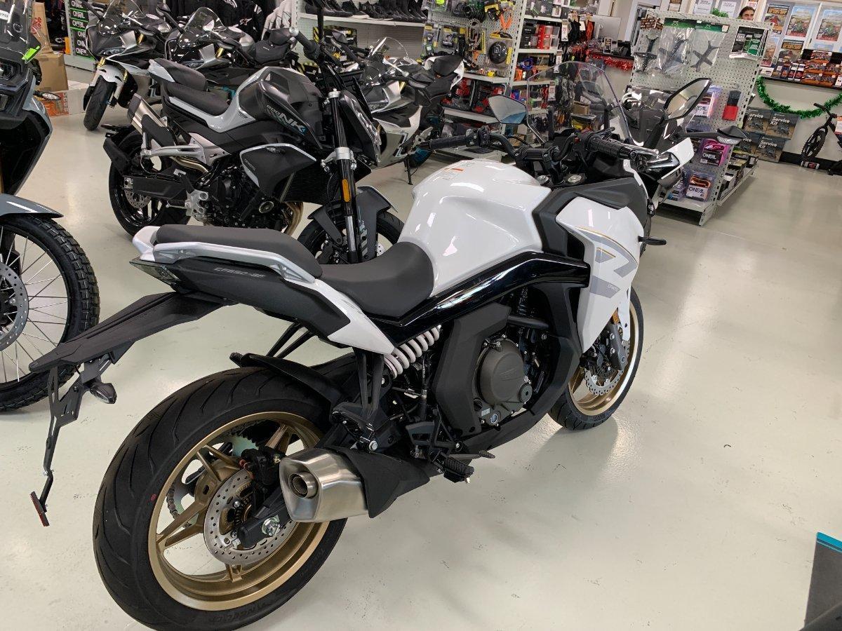 2022 CF MOTO 650 GT ABS ROAD