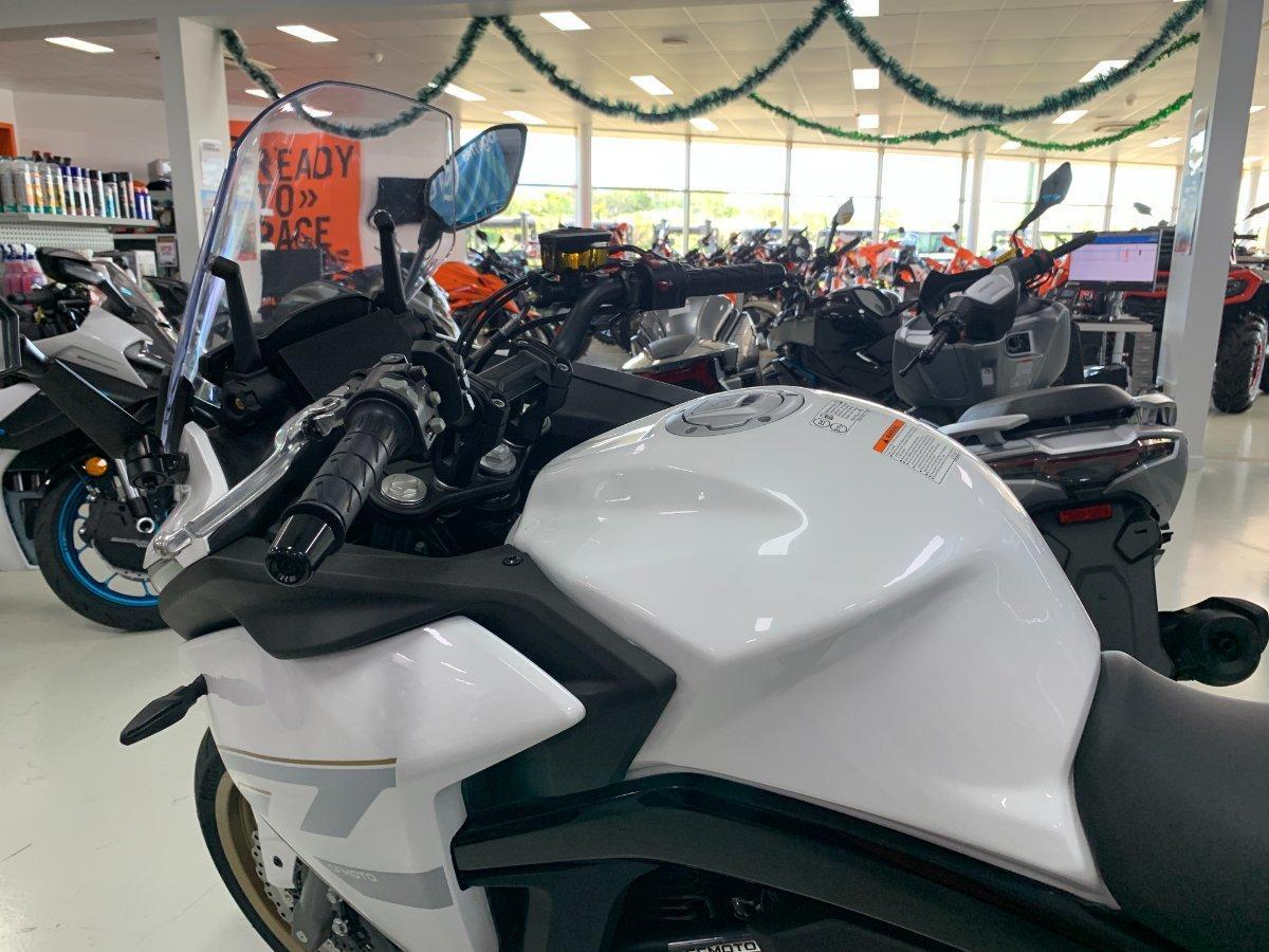 2022 CF MOTO 650 GT ABS ROAD