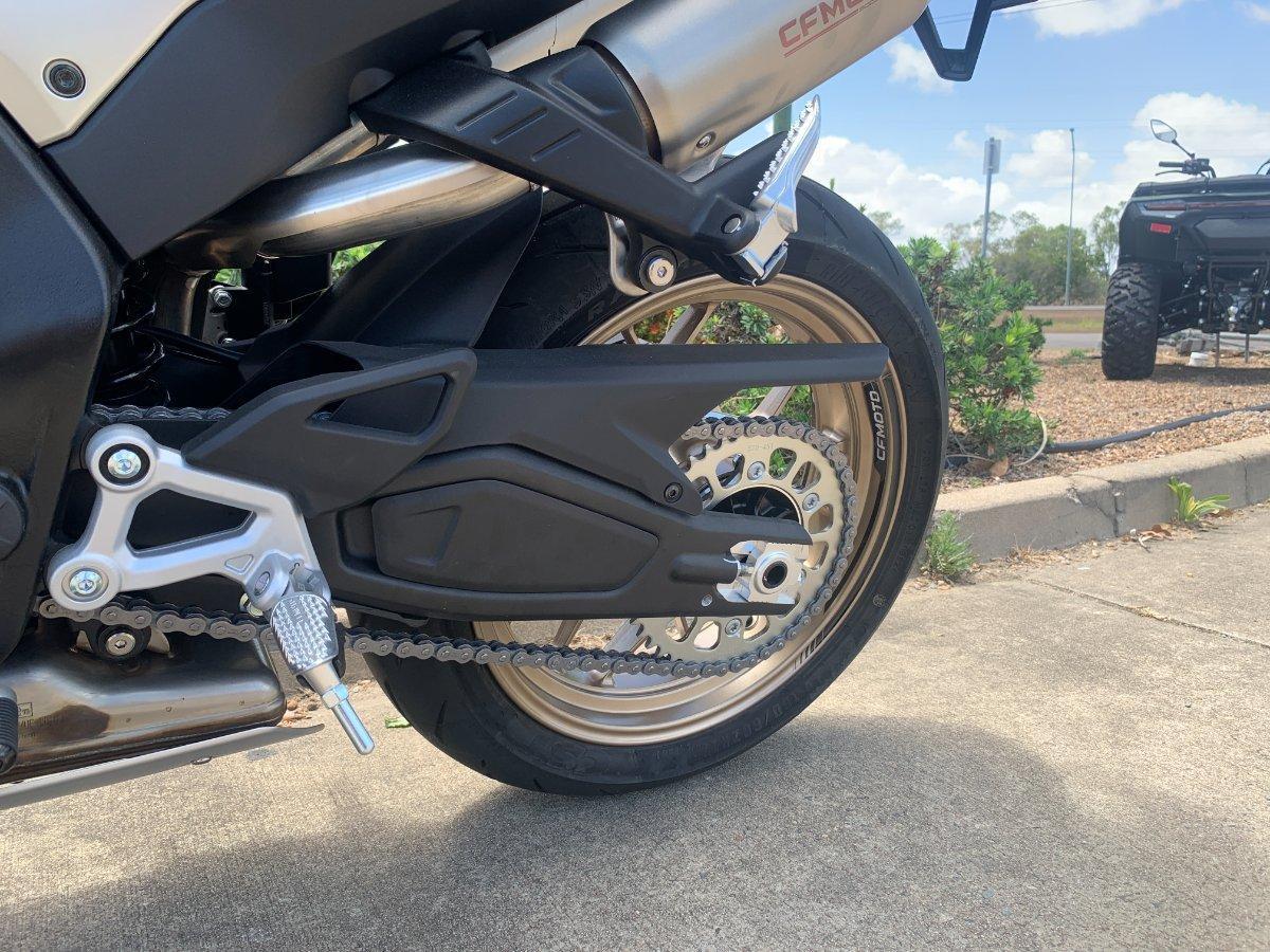 2025 CF MOTO 500 SR VOOM SPORTS