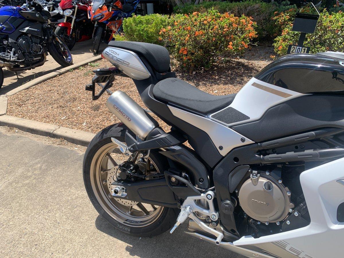 2025 CF MOTO 500 SR VOOM SPORTS