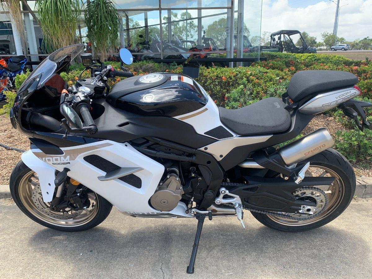 2025 CF MOTO 500 SR VOOM SPORTS
