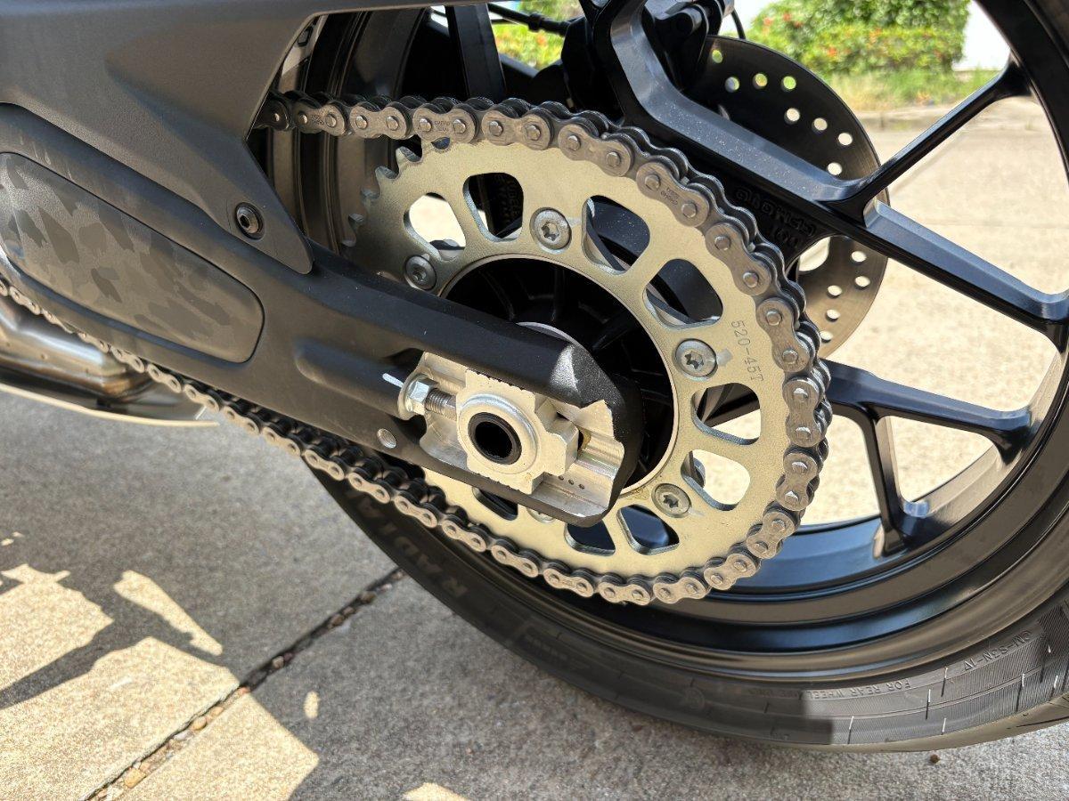 2025 CF MOTO 500 SR VOOM SPORTS