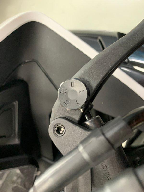 2025 CF MOTO 675 SR-R SPORTS