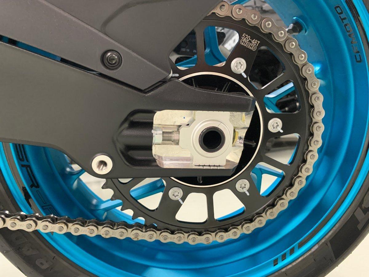 2025 CF MOTO 675 SR-R SPORTS