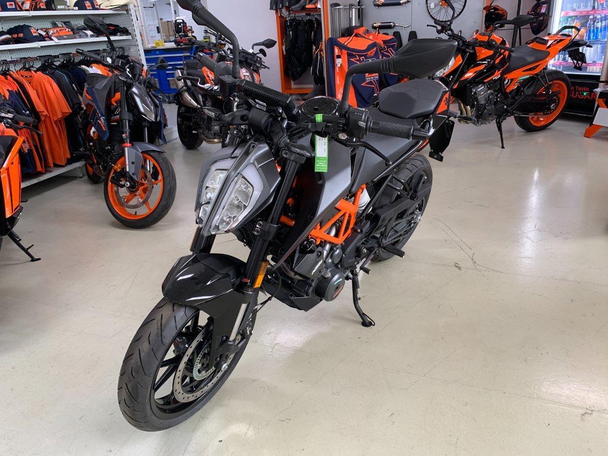2025 KTM 390 DUKE ROAD