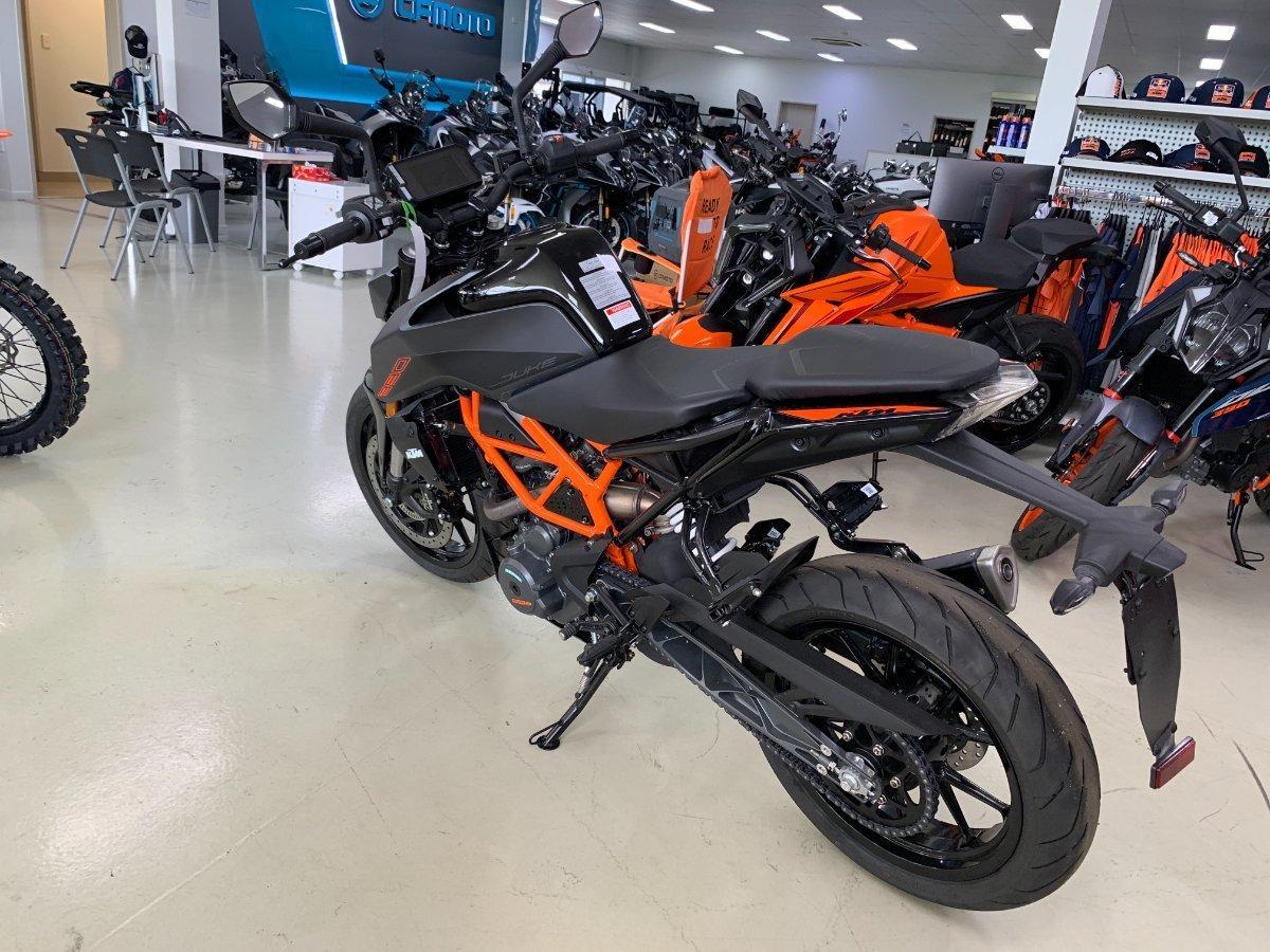 2025 KTM 390 DUKE ROAD