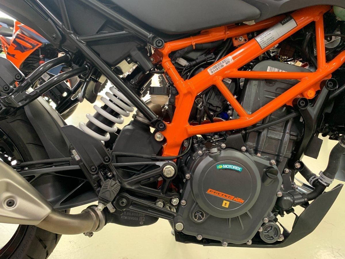 2025 KTM 390 DUKE ROAD