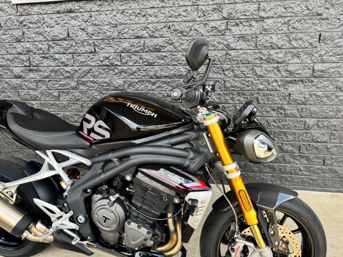 2021 TRIUMPH STREET TRIPLE RS ROAD