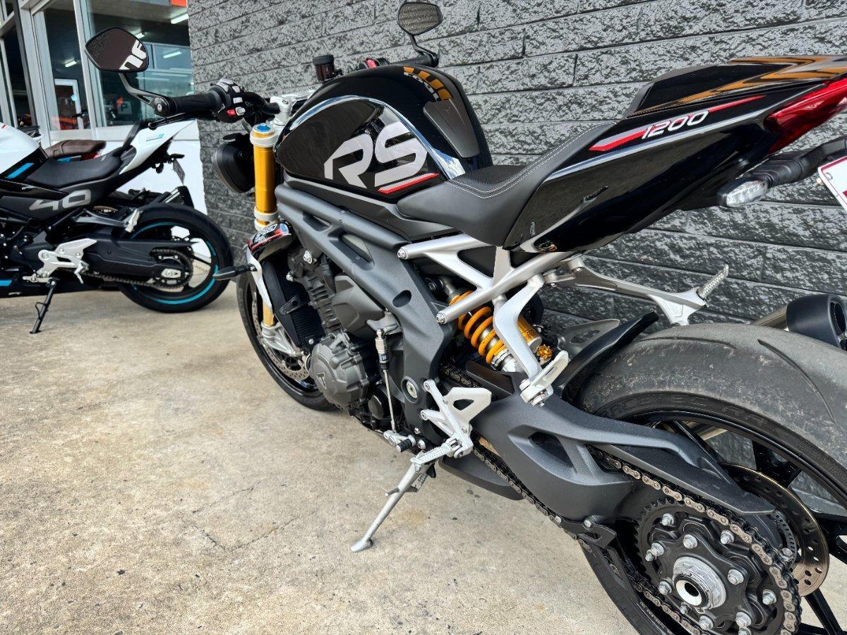 2021 TRIUMPH STREET TRIPLE RS ROAD