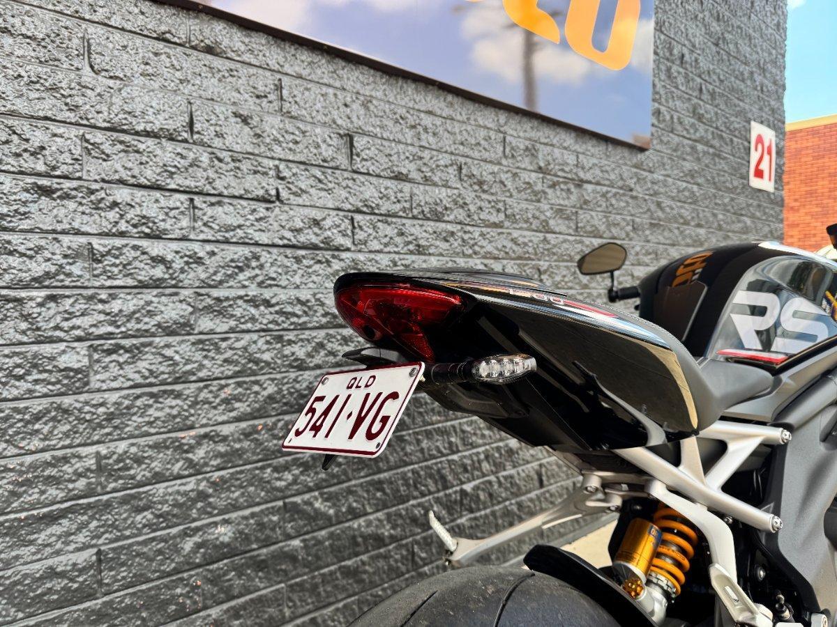 2021 TRIUMPH STREET TRIPLE RS ROAD