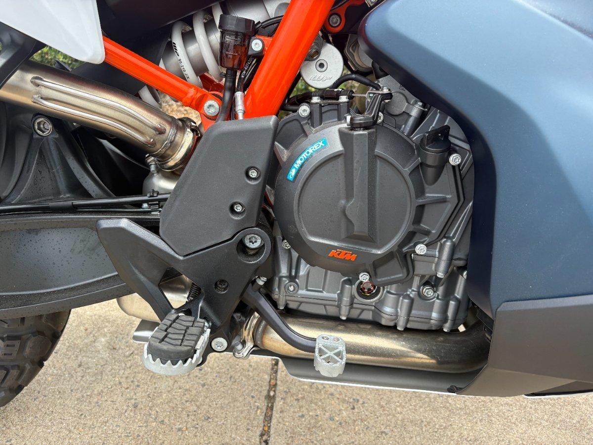 2025 KTM 890 ADVENTURE R DUAL SPORTS