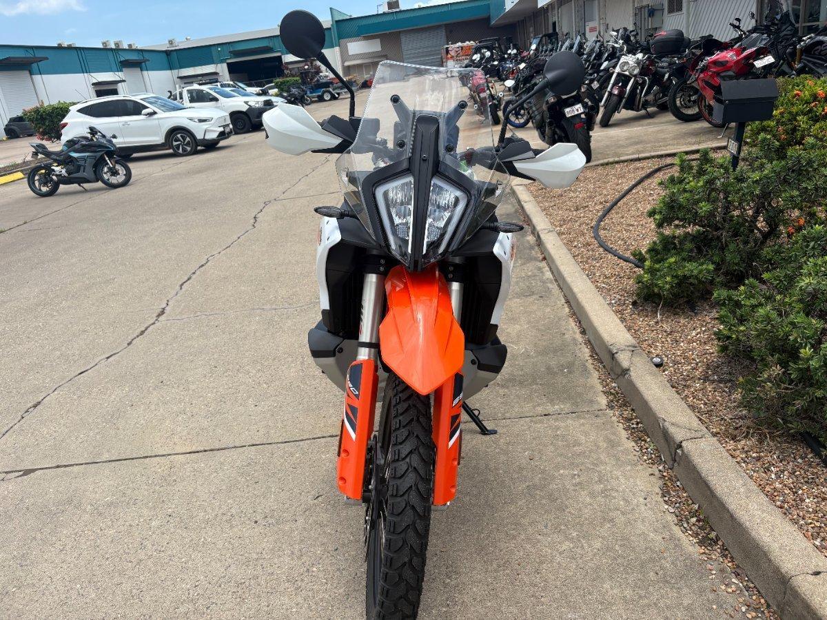 2025 KTM 890 ADVENTURE R DUAL SPORTS