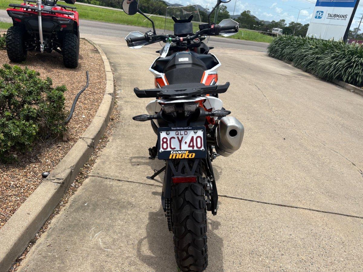 2025 KTM 890 ADVENTURE R DUAL SPORTS