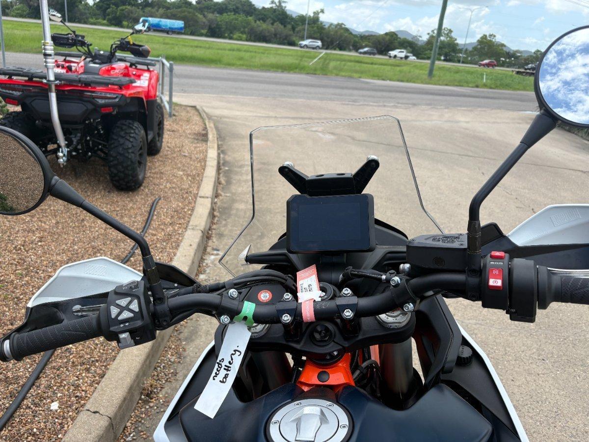 2025 KTM 890 ADVENTURE R DUAL SPORTS