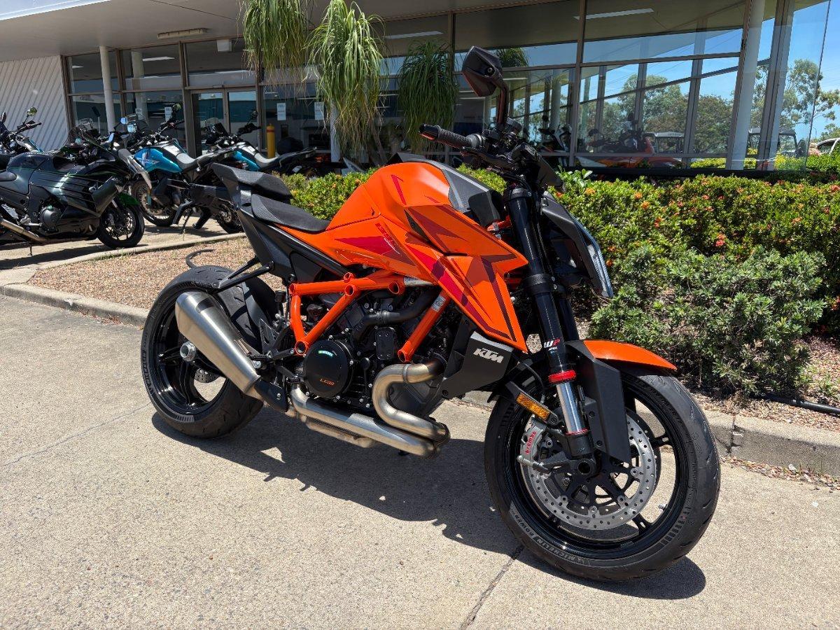 2024 KTM 1390 SUPER DUKE R SPORTS