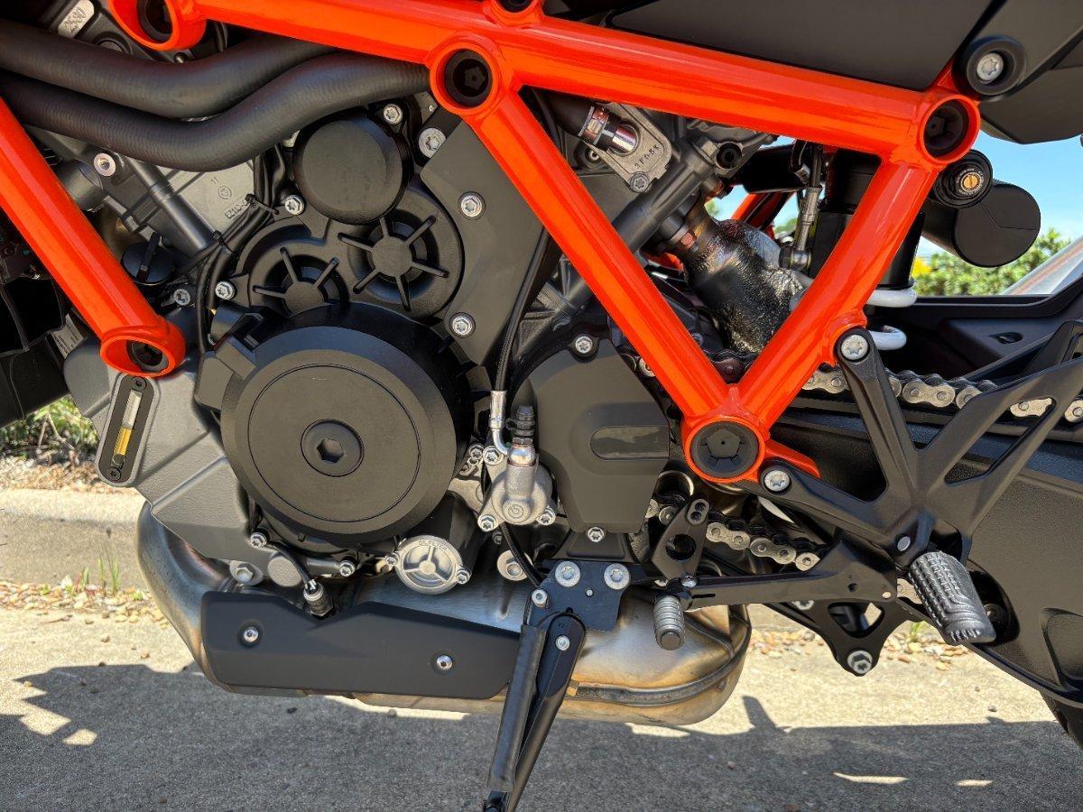 2024 KTM 1390 SUPER DUKE R SPORTS
