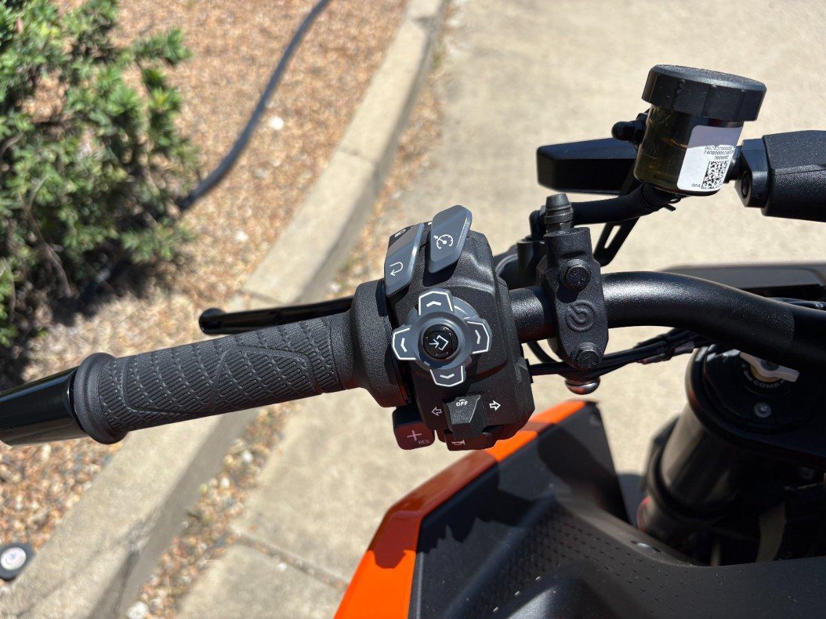 2024 KTM 1390 SUPER DUKE R SPORTS