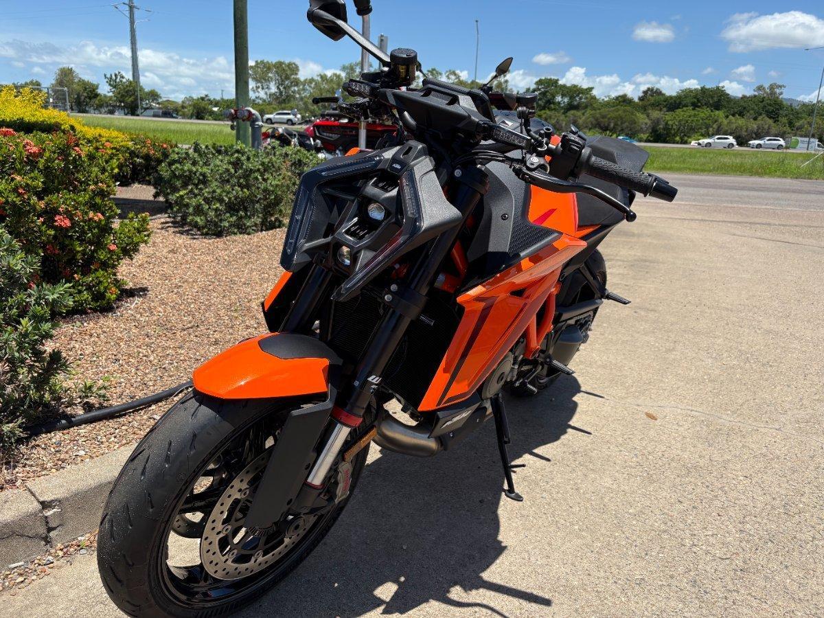 2024 KTM 1390 SUPER DUKE R SPORTS