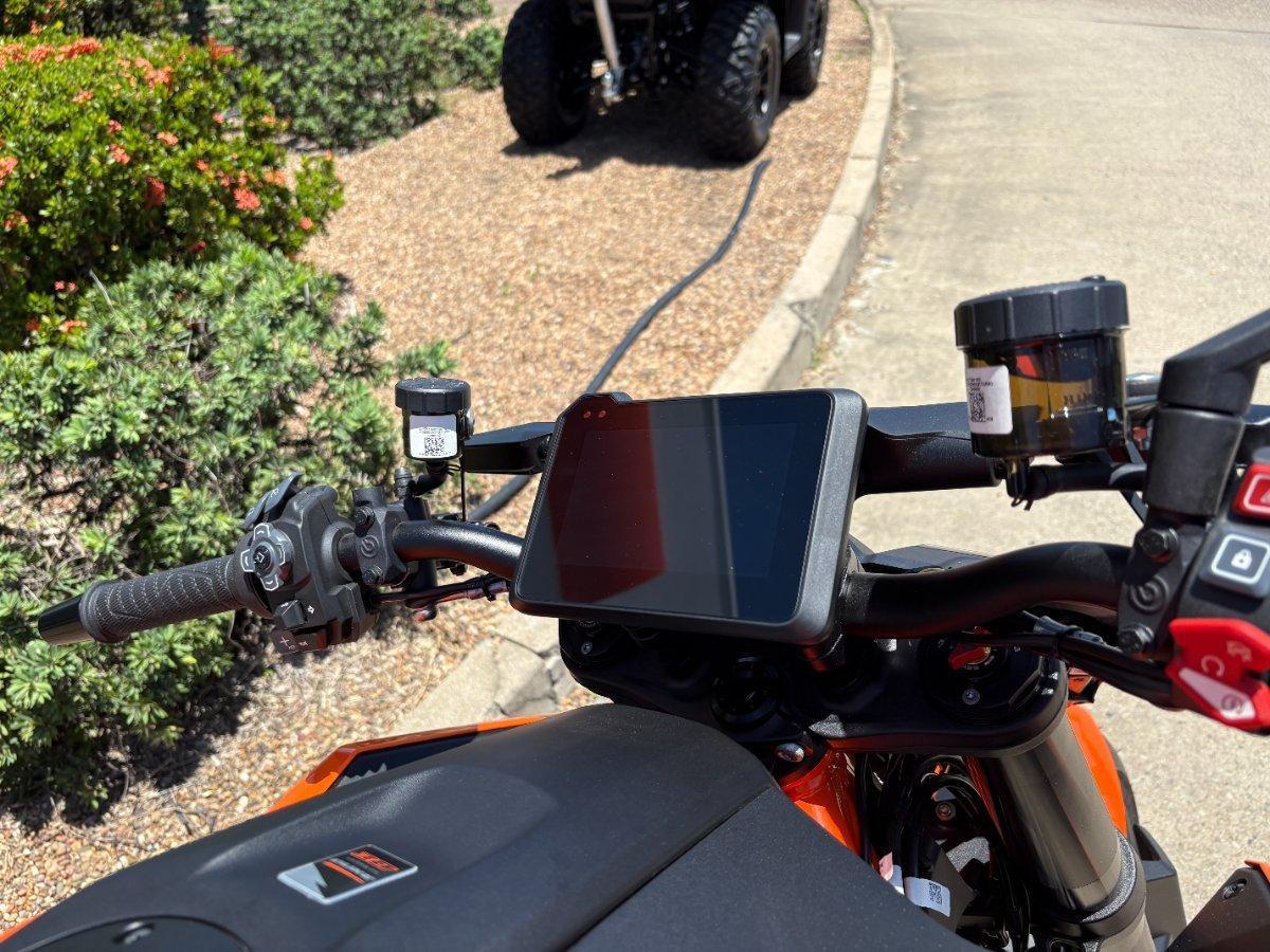 2024 KTM 1390 SUPER DUKE R SPORTS