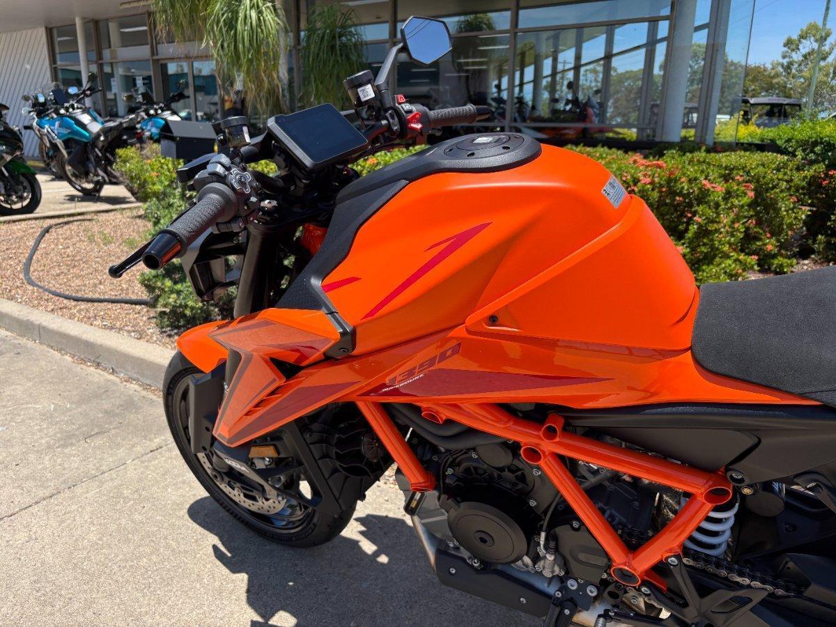 2024 KTM 1390 SUPER DUKE R SPORTS