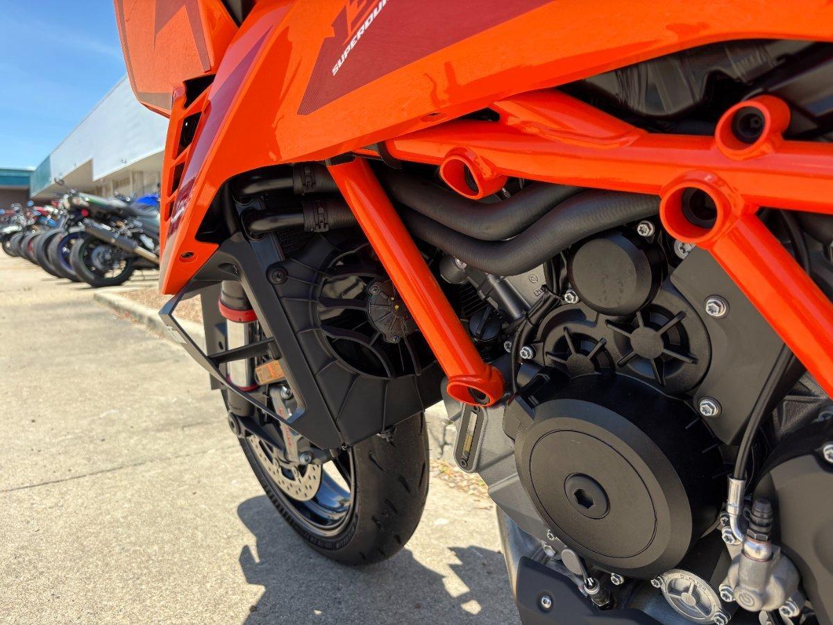 2024 KTM 1390 SUPER DUKE R SPORTS