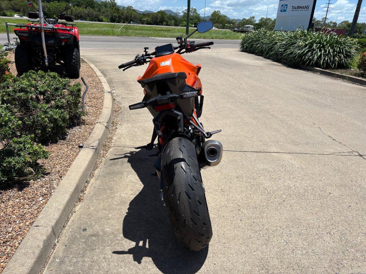 2024 KTM 1390 SUPER DUKE R SPORTS