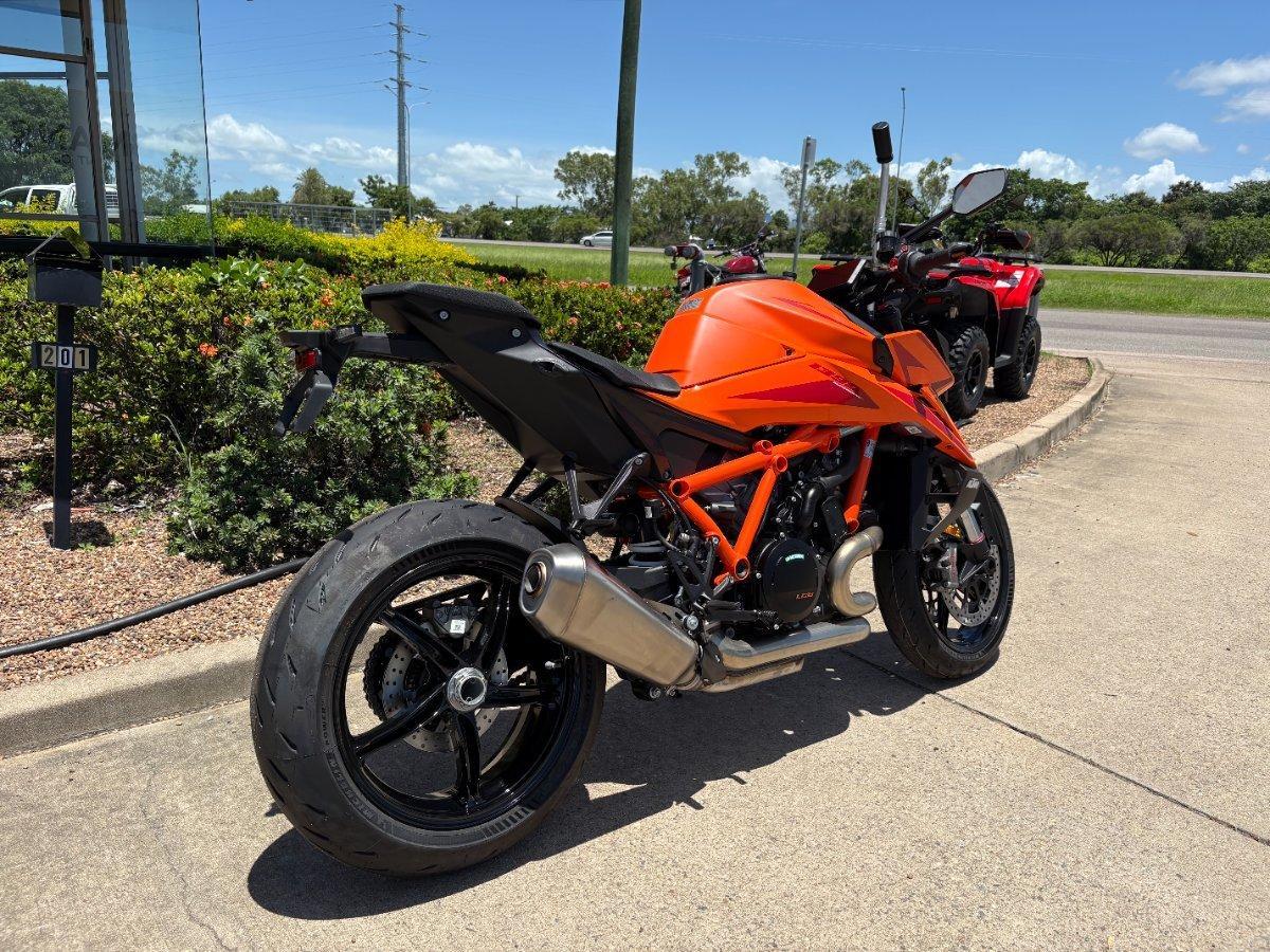 2024 KTM 1390 SUPER DUKE R SPORTS